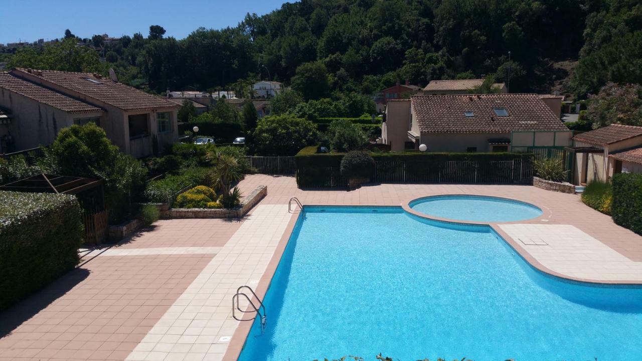 Résidence Cap Azur Maison N° 56 Villeneuve-Loubet Exterior foto
